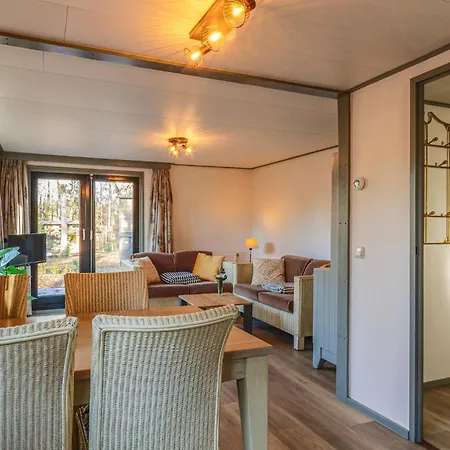 Dom wakacyjny 2 Bedroom Beautiful In *