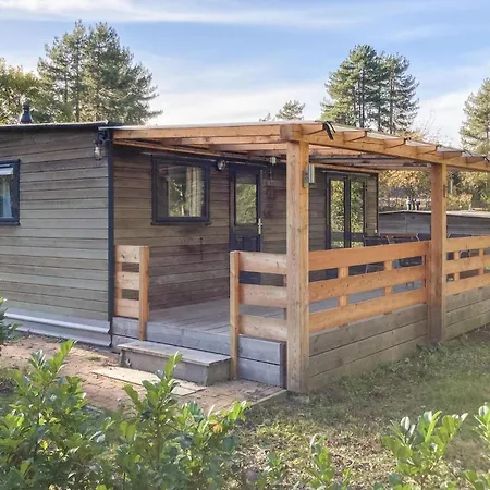 Feriehus 2 Bedroom Beautiful In Well (Limburg)