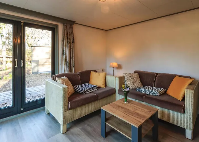 بيت للعطل 2 Bedroom Beautiful In ليمبورخ