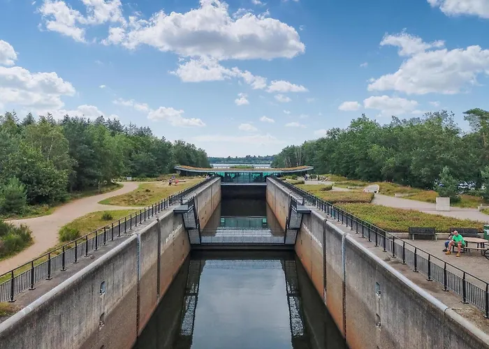 2 Bedroom Beautiful In بيت للعطل *