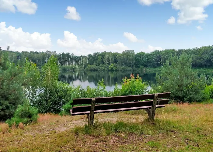 2 Bedroom Beautiful In * Well (Limburg)